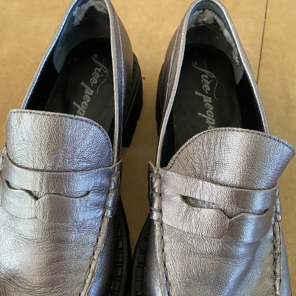 FREE PEOPLE LYRA LUG SOLE LOAFER - Picture 4 of 4